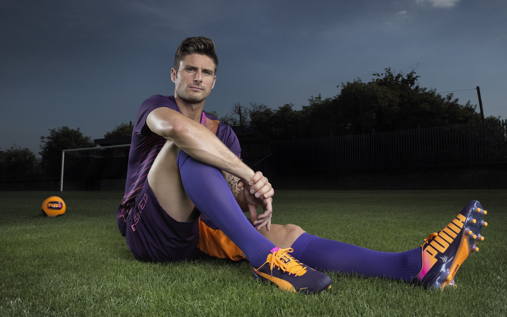 开云APP-双城记，曼城轻取利物浦，内马尔扛起全队—胜利的两极方程式